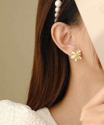 Modern Yellow Sterling Silver Alloy Floral Stud Earrings Modern Yellow Sterling Silver Alloy Floral Stud Earrings