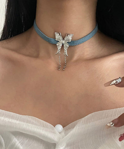 Collar con colgante de borla de mariposa y cuerda de cuero de aleación azul de moda  Collar con colgante de borla de mariposa y cuerda de cuero de aleación azul de moda