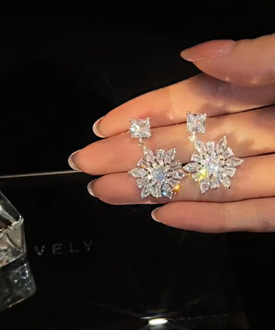 Original Design Silk Alloy Zircon Floral Drop Earrings Original Design Silk Alloy Zircon Floral Drop Earrings