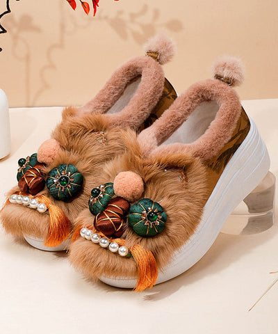 Lila Retro Handgefertigte Plateau-Ballerinas mit flauschiger Wolle im Spleiß-Design  Lila Retro Handgefertigte Plateau-Ballerinas mit flauschiger Wolle im Spleiß-Design