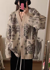 Cárdigan de punto con cuello en V y bolsillos estampados en color albaricoque de boutique para primavera