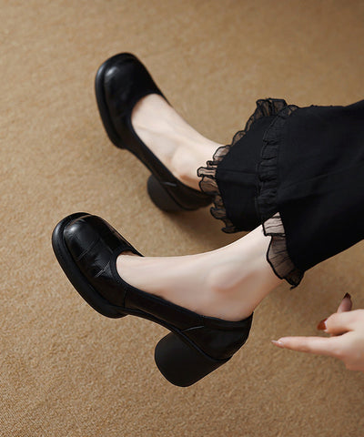 Schicke, bequeme Loafer-Schuhe aus geprägtem Rindsleder in Braun  Schicke, bequeme Loafer-Schuhe aus geprägtem Rindsleder in Braun