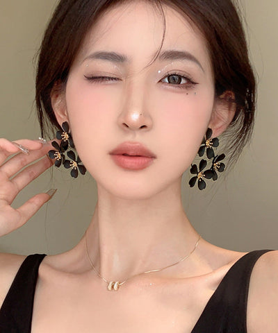 Oversize Black Sterling Silver Alloy Floral Stud Earrings Oversize Black Sterling Silver Alloy Floral Stud Earrings