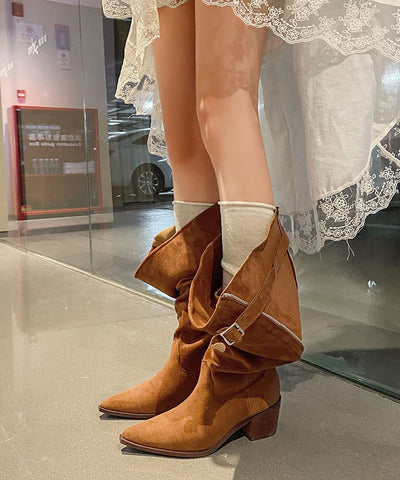 Botas gruesas de piel de vaca marrón con diseño de empalme de moda  Botas gruesas de piel de vaca marrón con diseño de empalme de moda