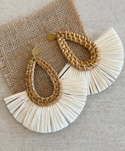 Handmade White Copper Straw Weaving Hoop Earrings Handmade White Copper Straw Weaving Hoop Earrings