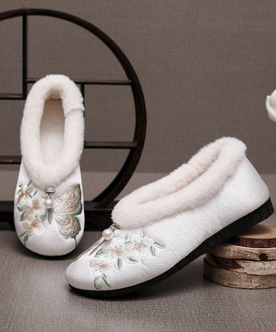 Chinese Style Red Fuzzy Wool Lined Embroidery Flats Shoes Chinese Style Red Fuzzy Wool Lined Embroidery Flats Shoes