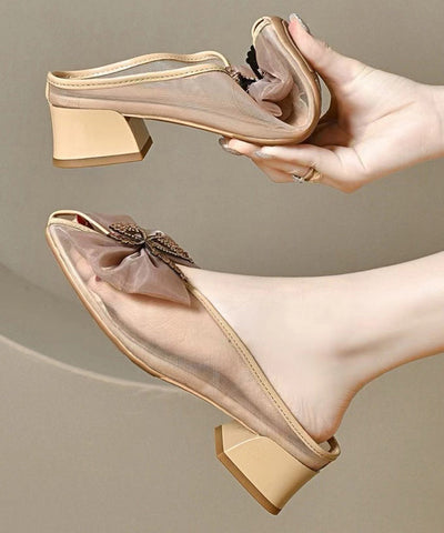 Damen-Sandalen mit dicker Sohle und Schleife aus schwarzem Tüll  Damen-Sandalen mit dicker Sohle und Schleife aus schwarzem Tüll