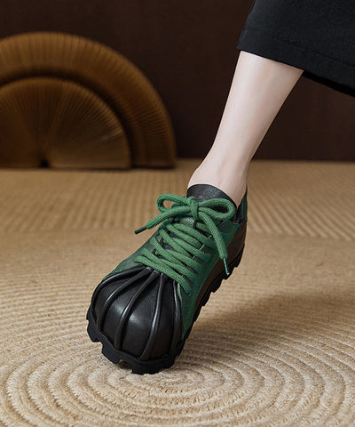 Handgemachte Retro Schwarze Rindsleder Flache Schuhe Spleißen Lace Up  Handgemachte Retro Schwarze Rindsleder Flache Schuhe Spleißen Lace Up