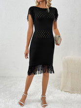 Jane Häkelstrick-Midikleid mit Fransen - Schwarz