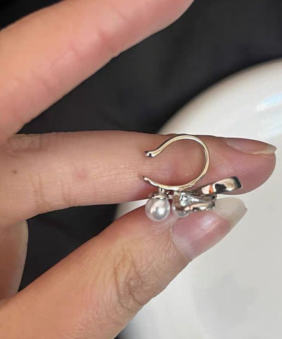 Modern White Alloy Zircon Pearl Bow Stud Earrings Modern White Alloy Zircon Pearl Bow Stud Earrings
