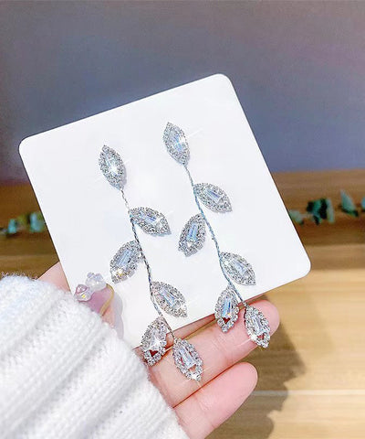 Skinny Gold Sterling Silver Overgild Leaf Tassel Drop Earrings Skinny Gold Sterling Silver Overgild Leaf Tassel Drop Earrings