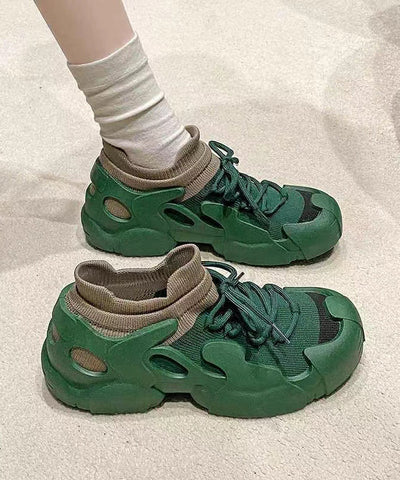 Nuevas zapatillas deportivas versátiles moradas con cordones y plataforma  Nuevas zapatillas deportivas versátiles moradas con cordones y plataforma