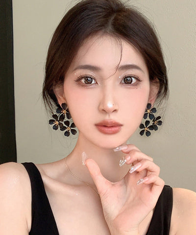 Oversize Black Sterling Silver Alloy Floral Stud Earrings Oversize Black Sterling Silver Alloy Floral Stud Earrings