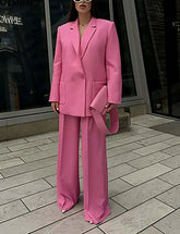 Conjunto de dos piezas para oficina, blazer, pantalones y bolsillos con estampado rosa