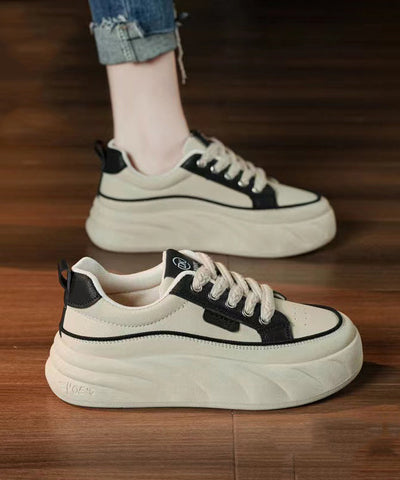 Beautiful Cross Strap Splicing Platform Flat Shoes Black Faux Leather Beautiful Cross Strap Splicing Platform Flat Shoes Black Faux Leather