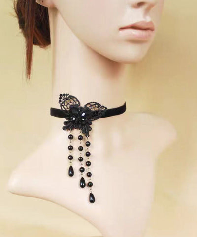Collar con colgante de borla de perla y mariposa de encaje de aleación de cobre negro de moda  Collar con colgante de borla de perla y mariposa de encaje de aleación de cobre negro de moda