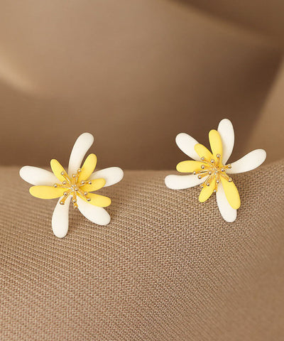 Modern Yellow Sterling Silver Alloy Floral Stud Earrings Modern Yellow Sterling Silver Alloy Floral Stud Earrings