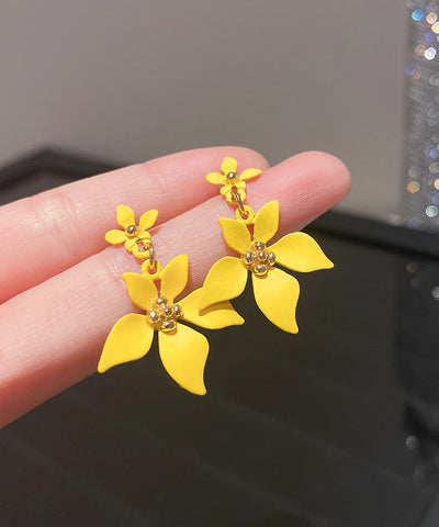Modern Yellow Sterling Silver Alloy Floral Drop Earrings Modern Yellow Sterling Silver Alloy Floral Drop Earrings