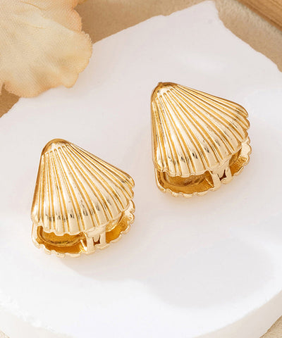 Modern Gold Sterling Silver Overgild Shell Stud Earrings Modern Gold Sterling Silver Overgild Shell Stud Earrings
