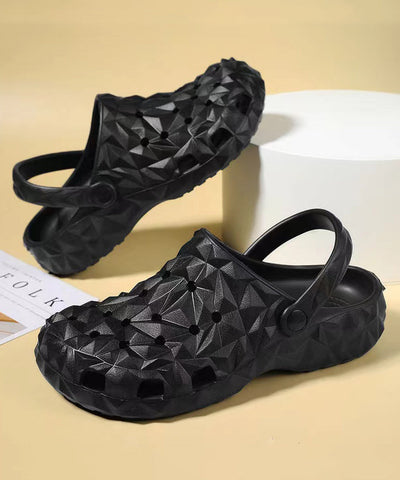 Sandalias negras con tiras y hebillas de empalme simple y huecas  Sandalias negras con tiras y hebillas de empalme simple y huecas
