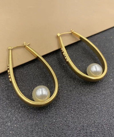 Oversize Gold Copper Overgild Elliptical Pearl Letter Hoop Earrings Oversize Gold Copper Overgild Elliptical Pearl Letter Hoop Earrings