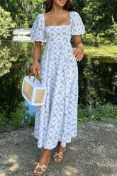 Elegantes Patchwork-Kleid mit Blumendruck und quadratischem Ausschnitt in A-Linie und kurzen Ärmeln