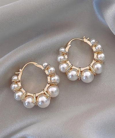 Modern White Copper Alloy Pearl Hoop Earrings Modern White Copper Alloy Pearl Hoop Earrings