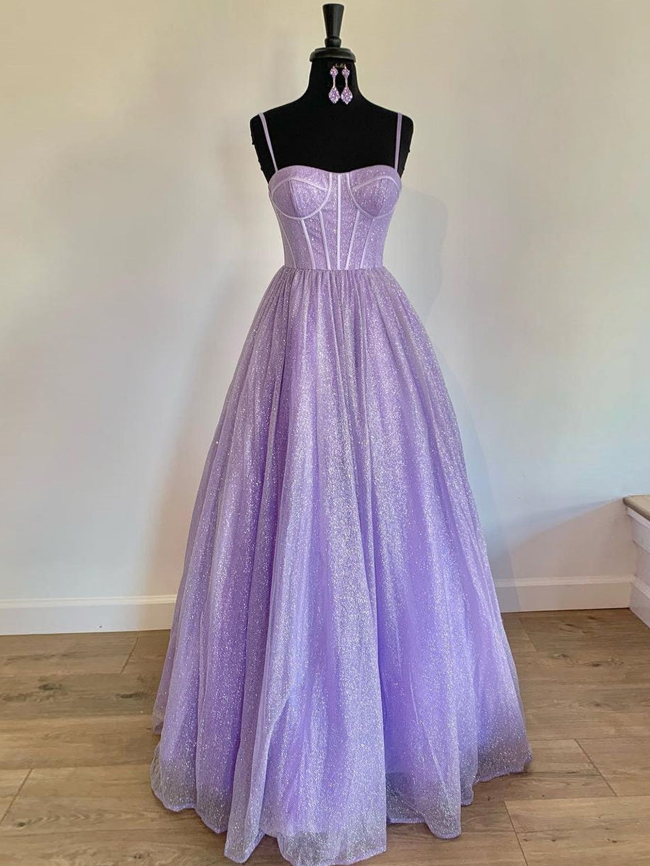 Glitzerndes Tüll-Abendkleid in A-Linie mit Taschen