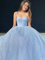 Glitzerndes Tüll-Abendkleid in A-Linie mit Taschen