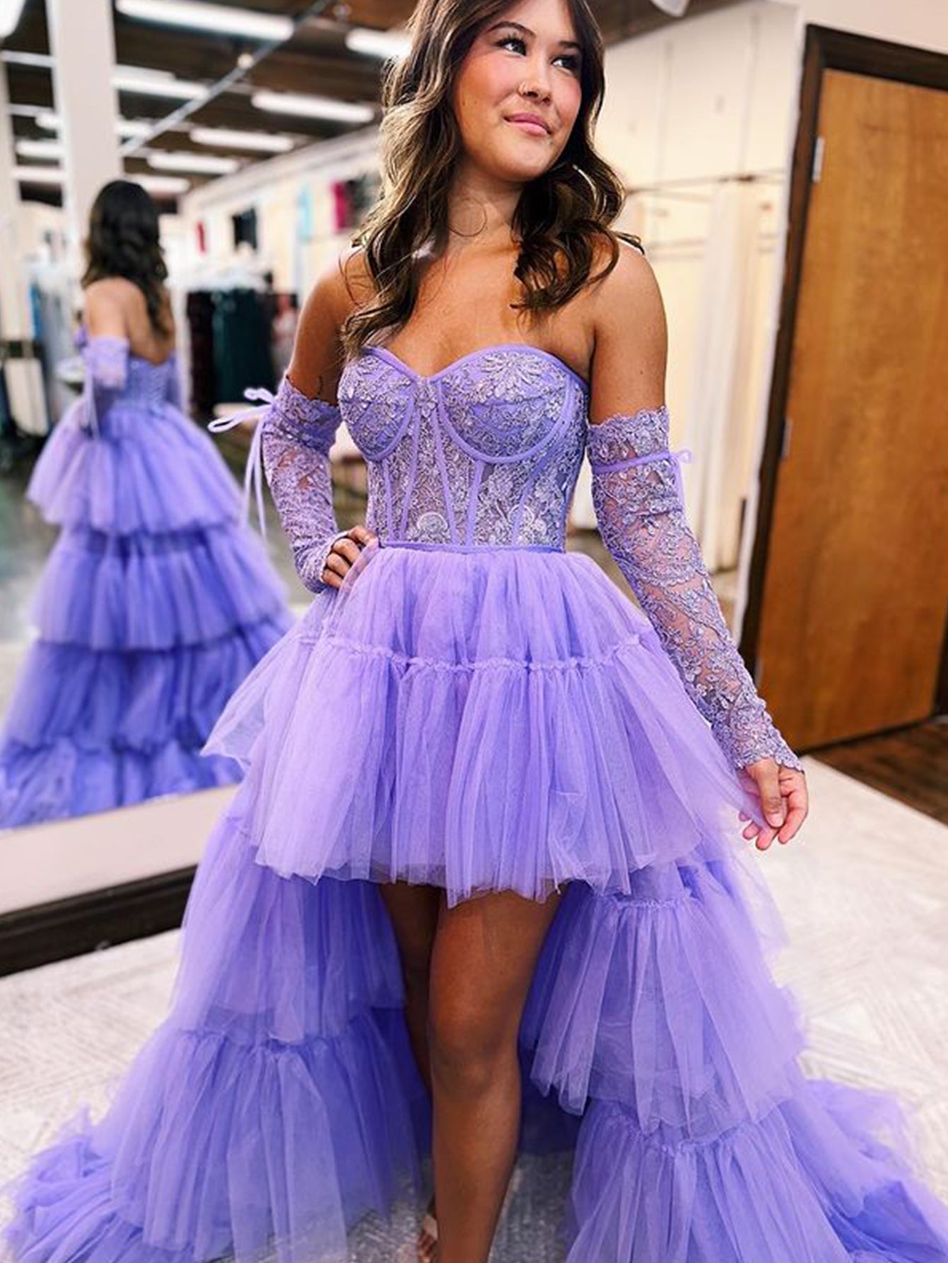 Vestido de fiesta de tul escalonado, asimétrico, sin tirantes y corte A