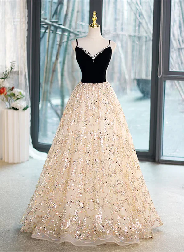 Paillettenbesetztes, hellchampagnerfarbenes, perlenbesetztes Ballkleid mit V-Ausschnitt und langen Trägern