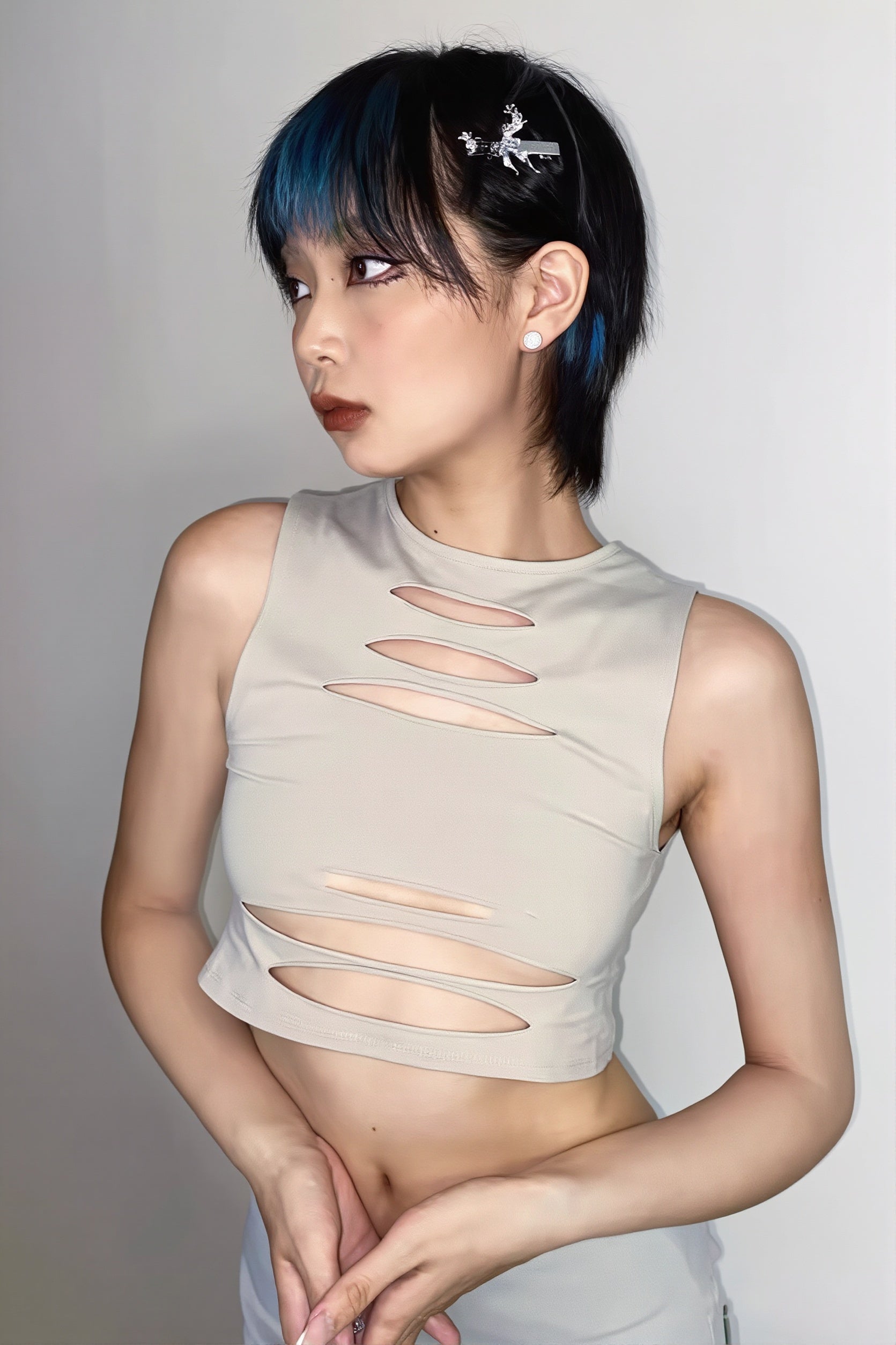Cutout Elastic Slim Crop Top