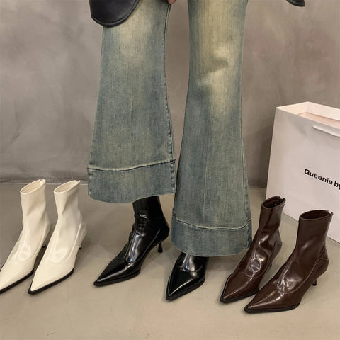 - Otoño e Invierno Nuevos Zapatos de Mujer Botas Cortas Francesas de Tacón Alto Puntiagudas Zapatos de Mujer Botas Delgadas de Felpa Botines Pequeños Coreanos 