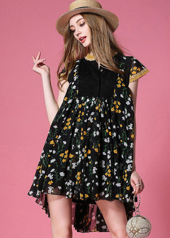 Vestido plisado de gasa de verano con diseño bajo y alto estampado negro 