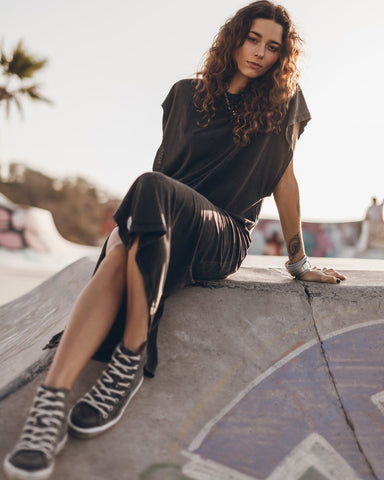 Simple and Effortless Open Sleeve Slit Oversized T-shirt Midi Dress