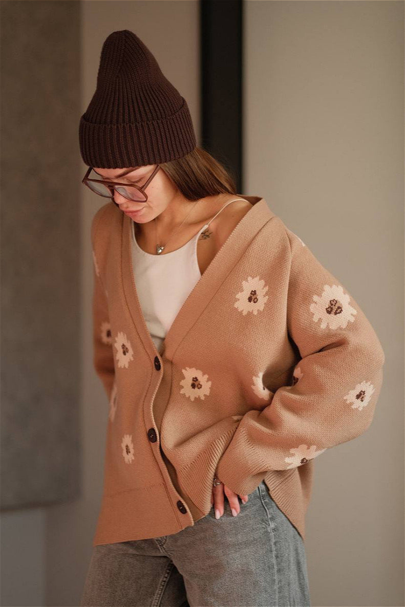 Fuzzy Daisy Jacquard Loose V-Neck Cardigan
