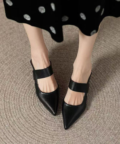 Sandalias negras elegantes de tacón alto con punta puntiaguda 
