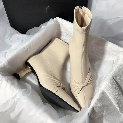 Moderne Stiefel Patent Leder Designer Marke Luxus 2024 Neue Winter Ankel Stiefel Bogen Hochzeit Party Kleid Gladiator Frauen Schuhe 