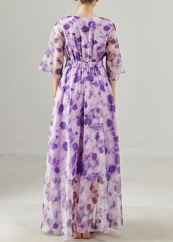 Hermoso vestido de verano de gasa con dobladillo extra grande y estampado floral morado 