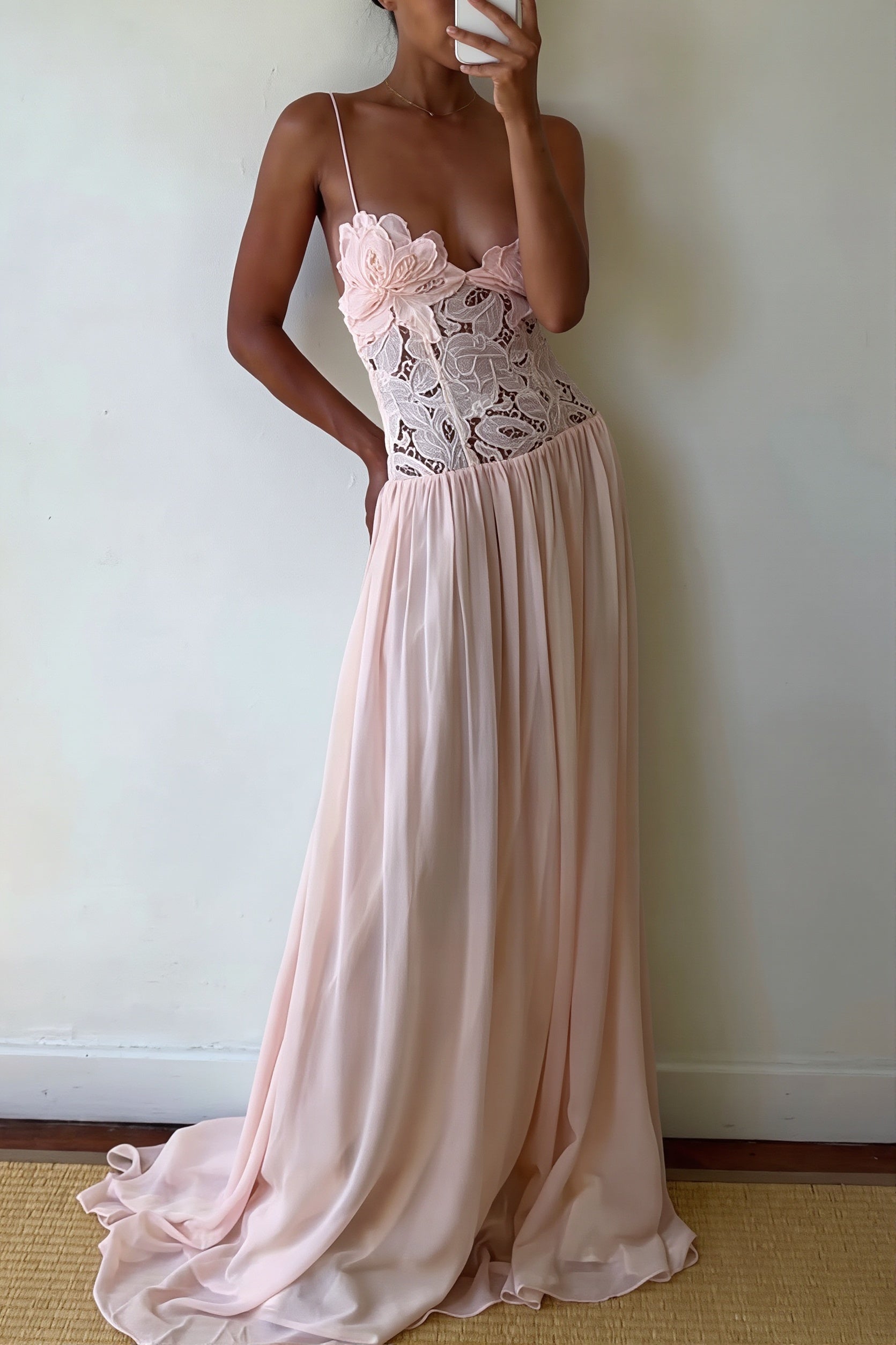 Elegant Lace Hollow Splice Chiffon Dress