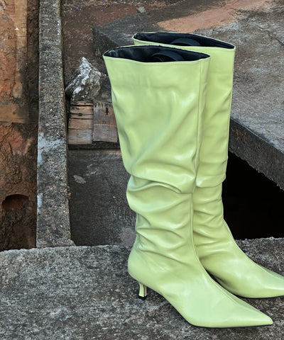 Botas de tacón alto con punta puntiaguda y elegantes de color azul real 