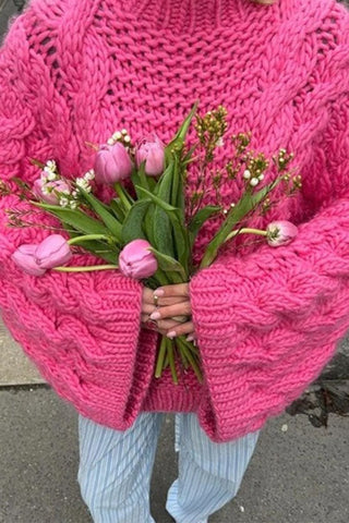 Round Neck Oversized Cable Knit Sweater