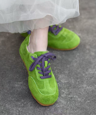 Zapatos planos de mujer con cordones de ante verde 