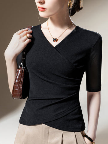 Camisetas asimétricas plisadas de color liso con cuello en V y manga corta de talla grande 