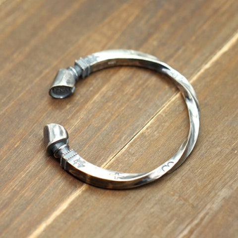 Brazalete de plata de ley con forma de pezuña de caballo 