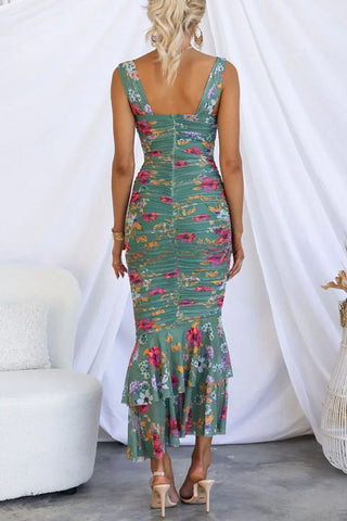 Styled To Perfection – Maxikleid mit floralem Rüschen-Overlay und Rüschensaum 