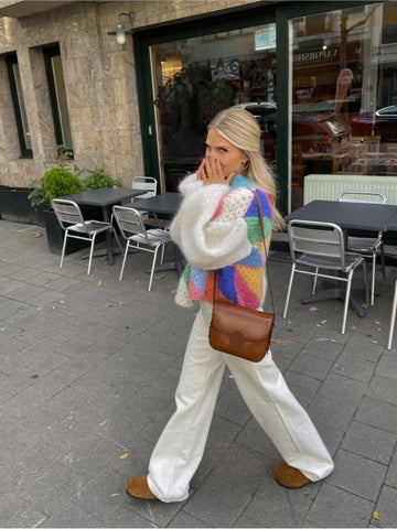 Verträumte Lagen-Strickjacke in Übergröße 