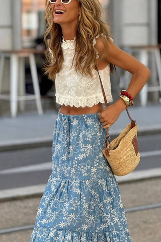 Top de tirantes calado de crochet con flores chic
