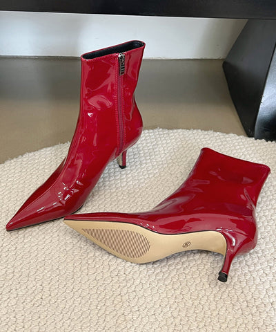 Botas de tacón de aguja con punta puntiaguda y diseño de empalme de moda amarilla 