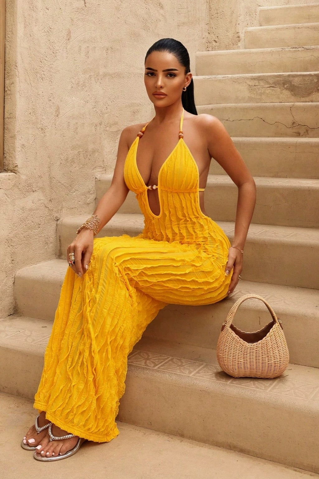 Elegant Jacquard Shutter Ruffle Backless Maxi Dress